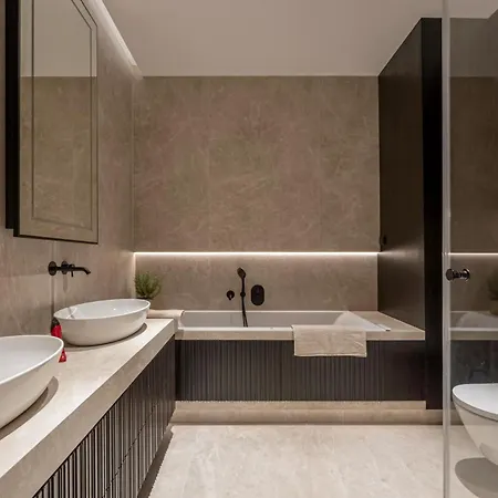 Luxury Parkside In *